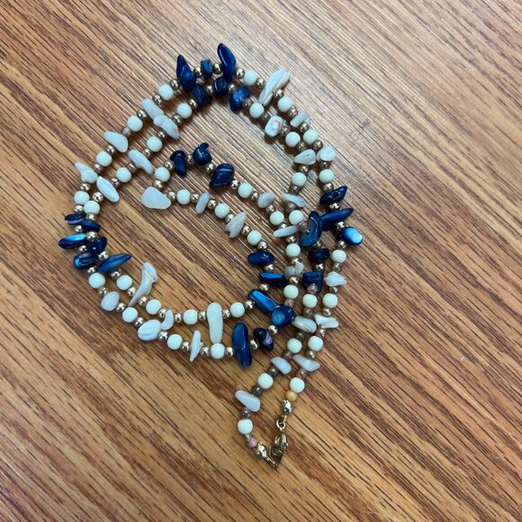 Vintage Blue & White Shell Bead Necklace Gold Tone Spacer Beads 15.5g 24” - Picture 5 of 10